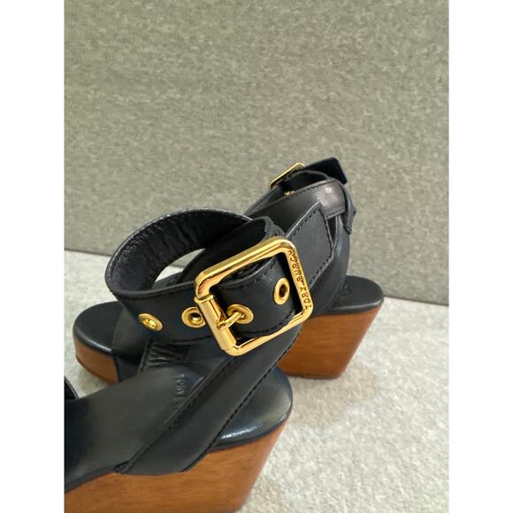 New Tory Burch Almita Wedge Sandals – Black Leather – Size 6.5 - Picture 6 of 9